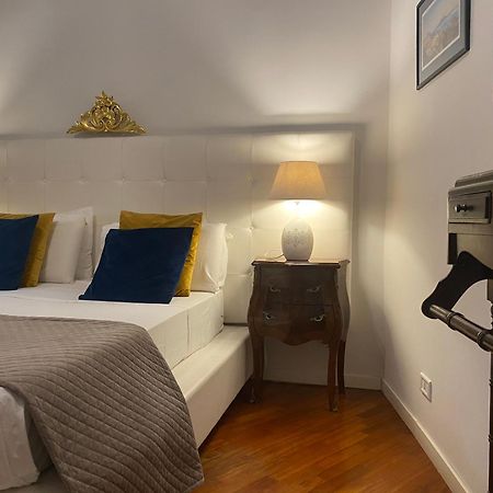 Realpartenope B&B 284 ナポリ エクステリア 写真